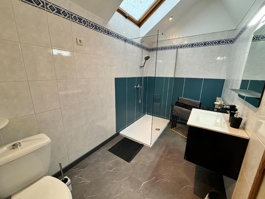 Mini-Loft, Terrasse 24M2, Internet Haut-Debit, Garage Prive Et Place De Parking Audincourt Kültér fotó