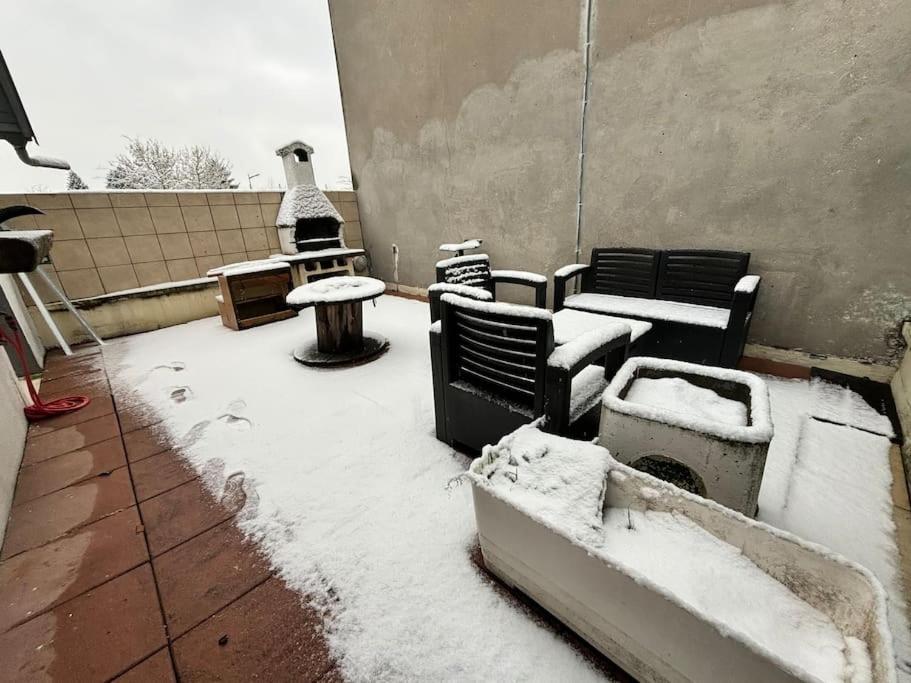 Mini-Loft, Terrasse 24M2, Internet Haut-Debit, Garage Prive Et Place De Parking Audincourt Kültér fotó