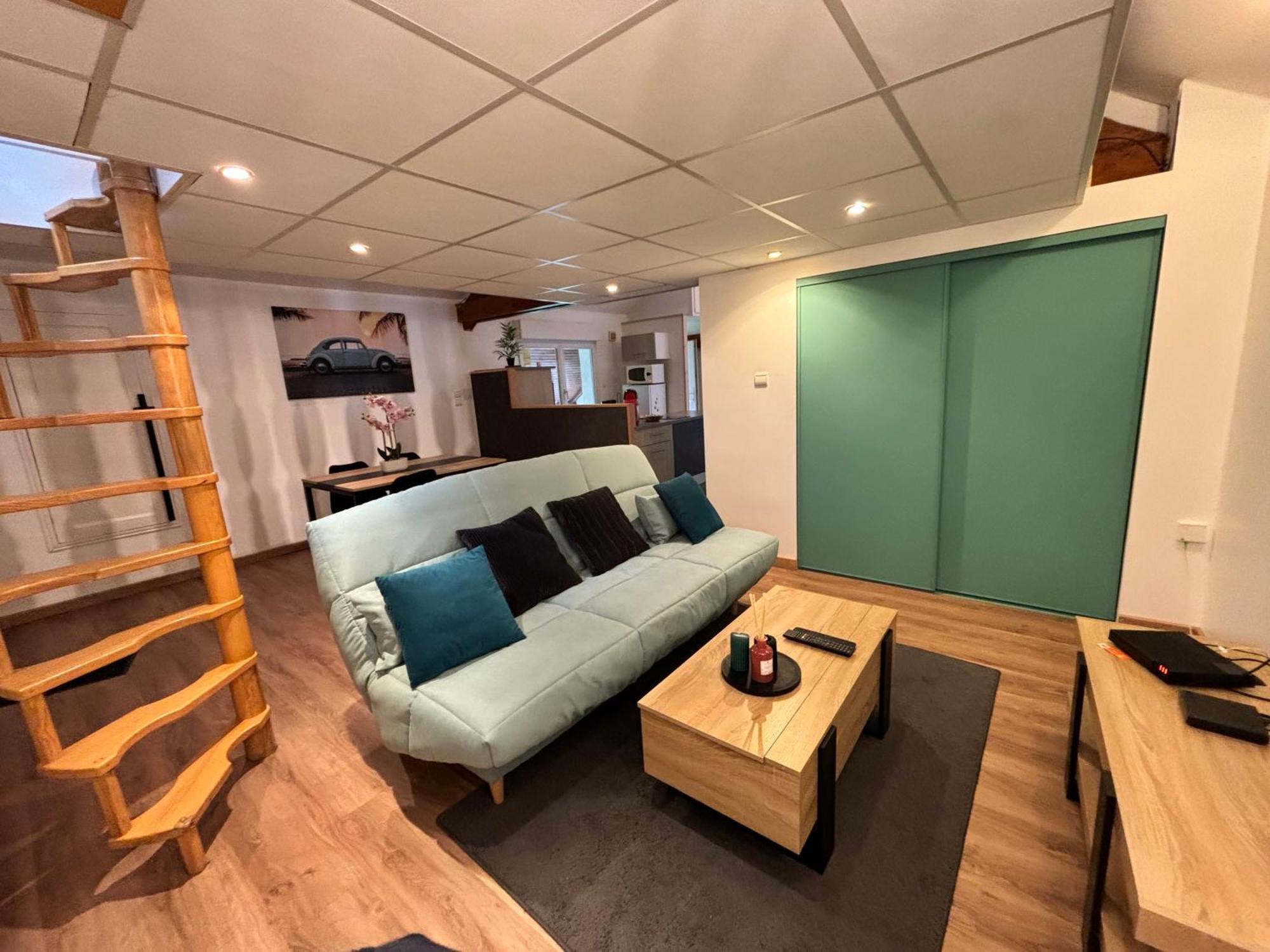 Mini-Loft, Terrasse 24M2, Internet Haut-Debit, Garage Prive Et Place De Parking Audincourt Kültér fotó