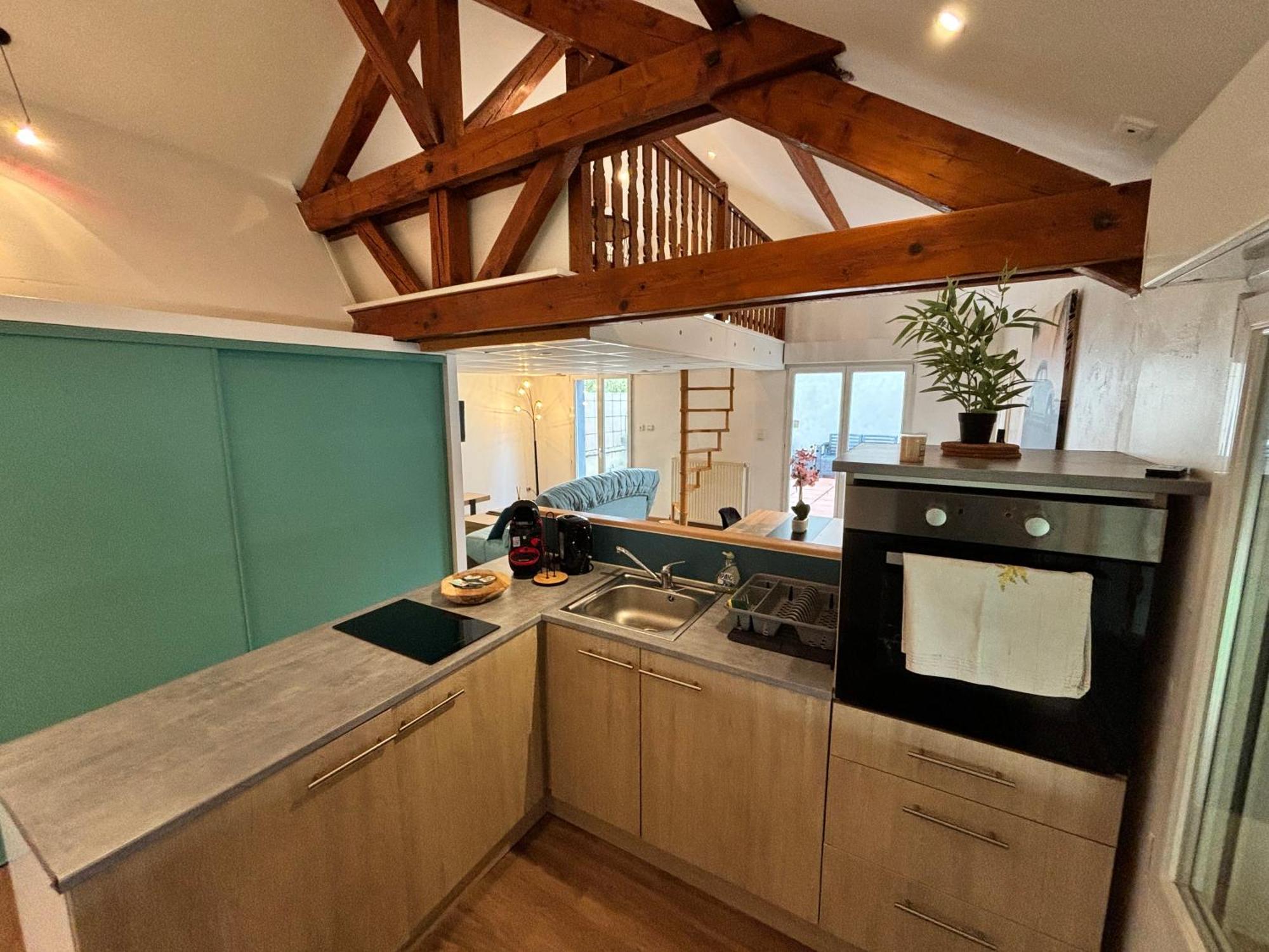 Mini-Loft, Terrasse 24M2, Internet Haut-Debit, Garage Prive Et Place De Parking Audincourt Kültér fotó